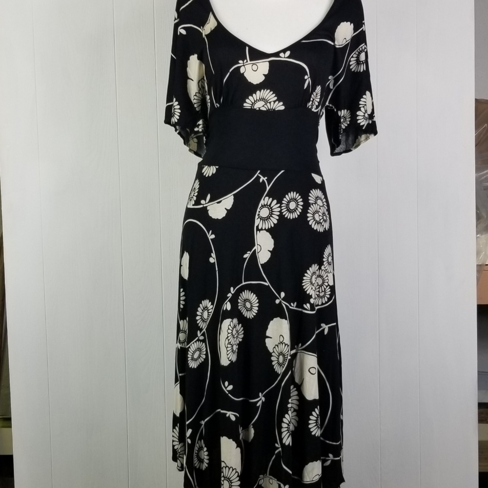 Ric rac dress black & white size M RN66170